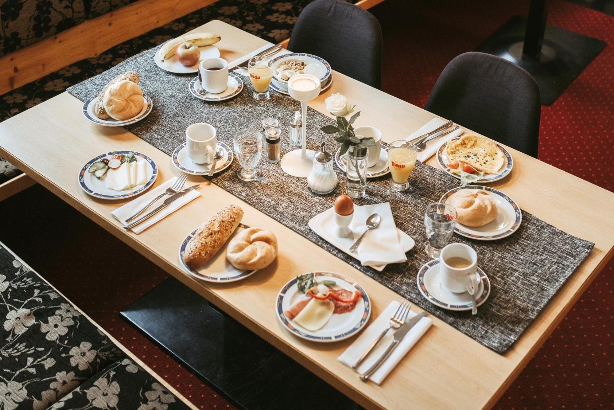 Restaurant Gaestehaus Feldkirchen Feldkirchen bei Graz Ngoại thất bức ảnh